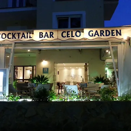 Celo Garden פגוארה