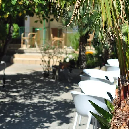 Celo Garden בית הארחה פגוארה