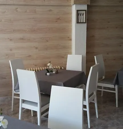 Celo Garden 2* פגוארה