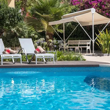 בית הארחה Celo Garden פגוארה
